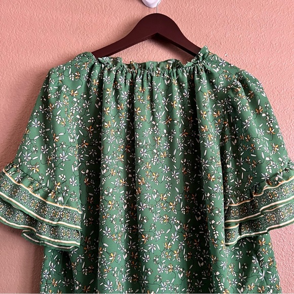 Max Studio Front Tie Ruffle Sleeve Floral Blouse Size 1X - Picture 8 of 9